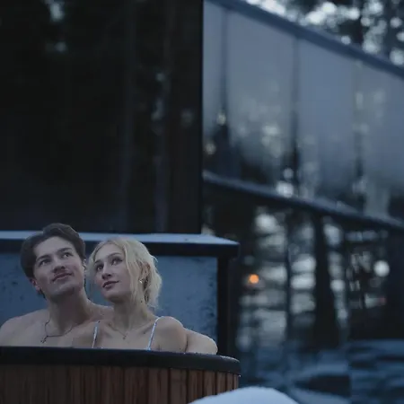 Invisible Forest And 5*